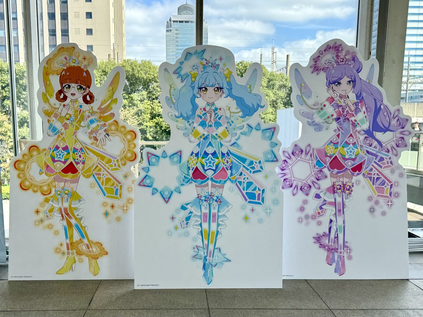 ピュアハートバズリウムのおりびあ・あおい・エマのスタンディ